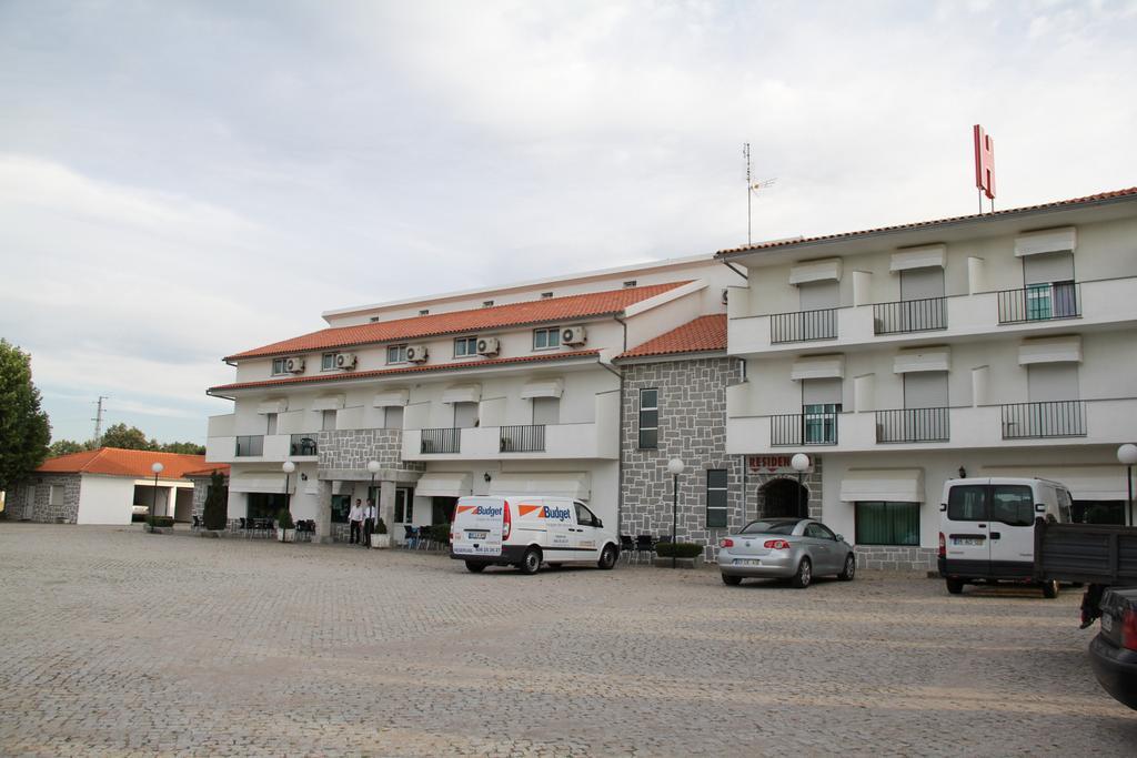 O Pelicano Bed & Breakfast Alfaiates Exterior photo